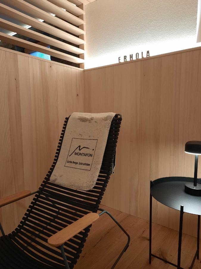 Valbella Bed & Breakfast Partenen Luaran gambar