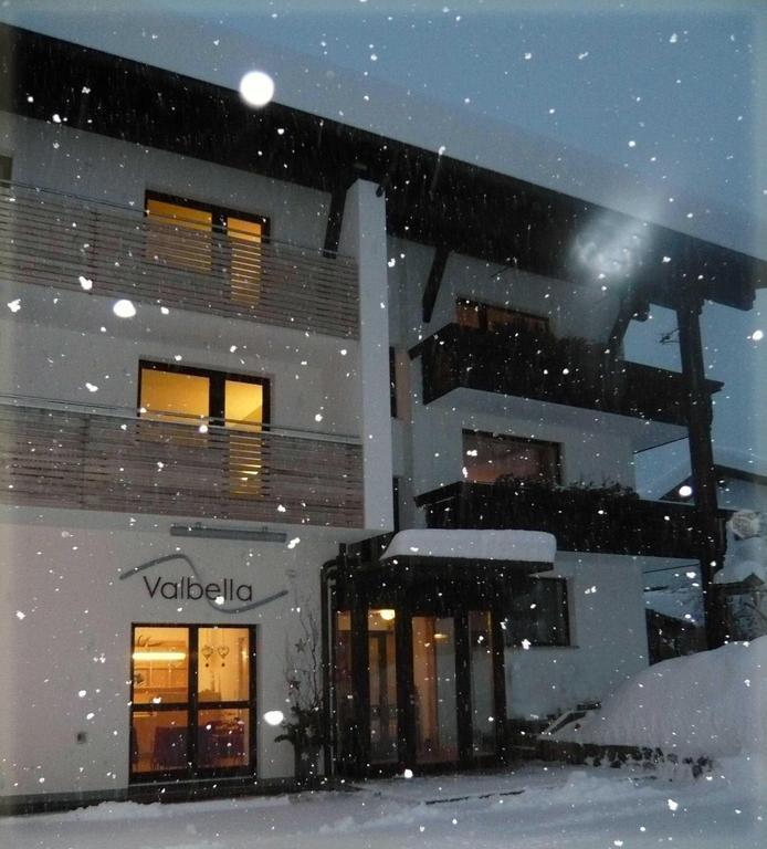 Valbella Bed & Breakfast Partenen Luaran gambar