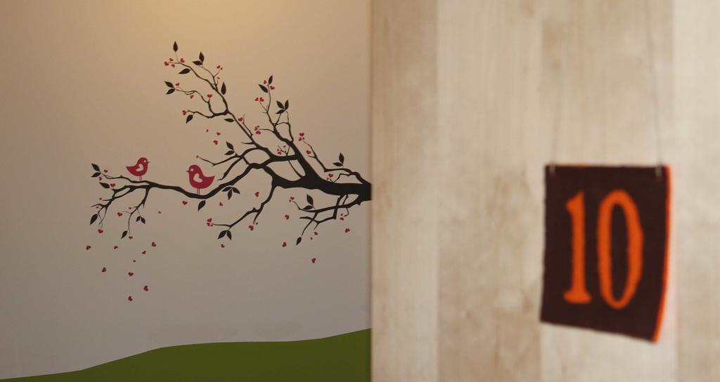 Valbella Bed & Breakfast Partenen Luaran gambar