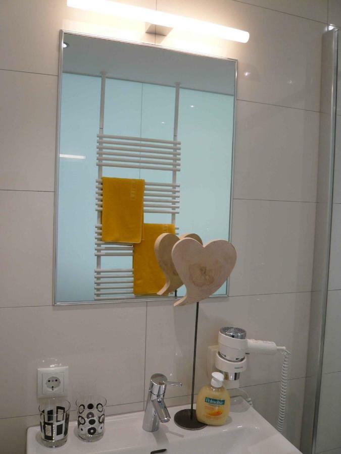 Valbella Bed & Breakfast Partenen Luaran gambar